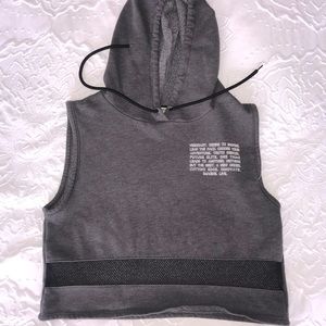 Forever 21 Cropped hoodie size S